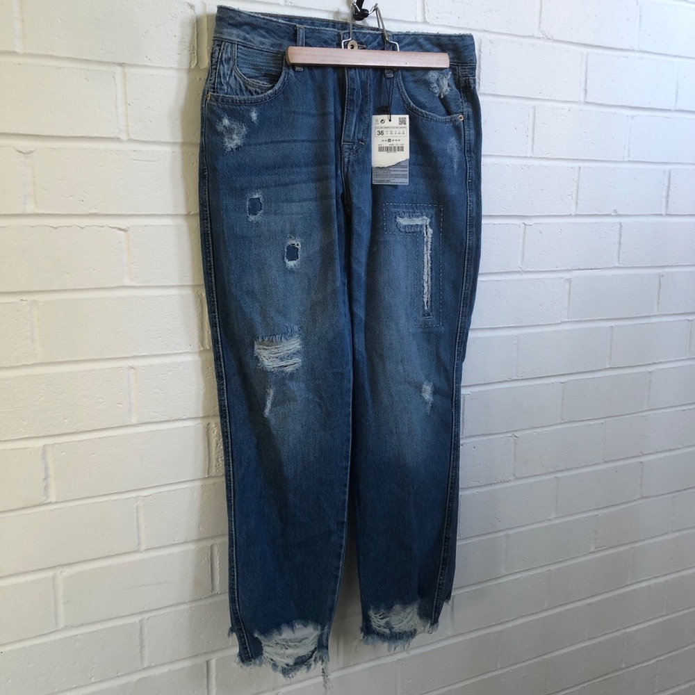 Brand New Ripped Zara Boyfriend Jeans Sz4